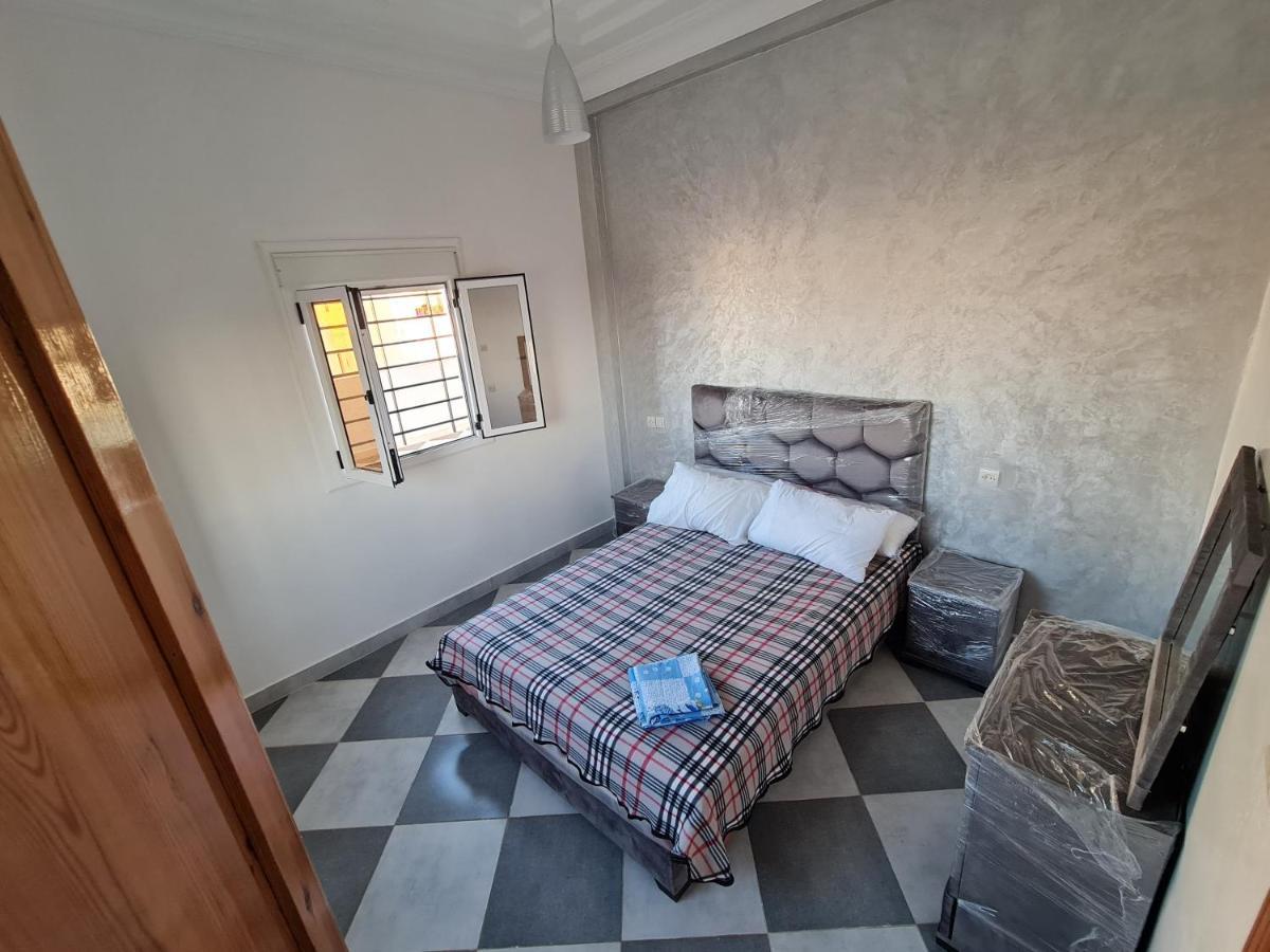 Appartement Meuble A Louer 拉腊什 外观 照片